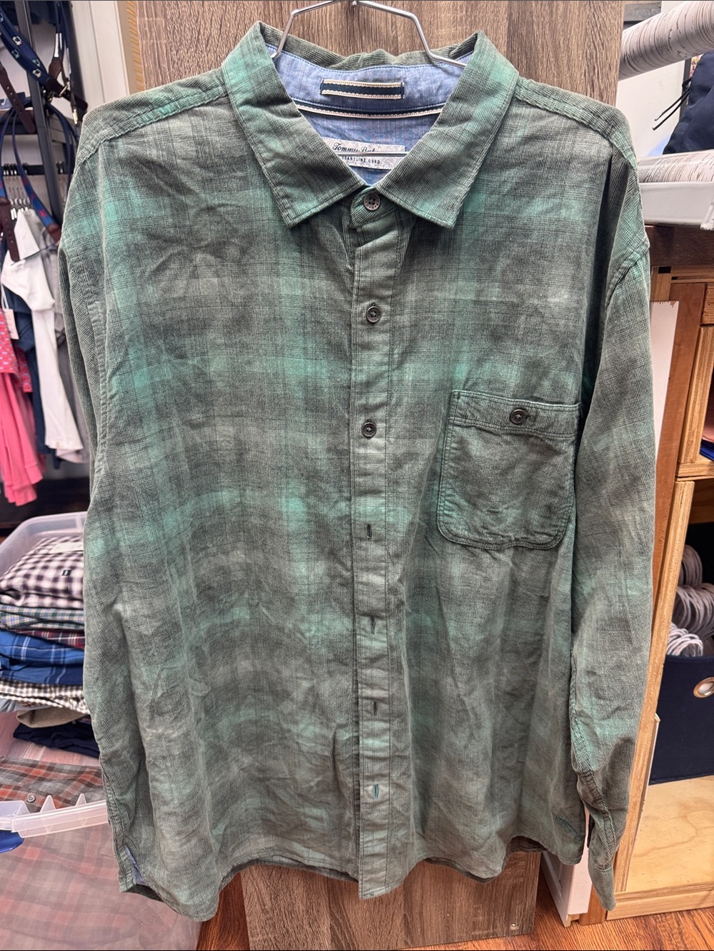 Tommy Bahama Green Plaid Long-Sleeve Button-Down Shirt